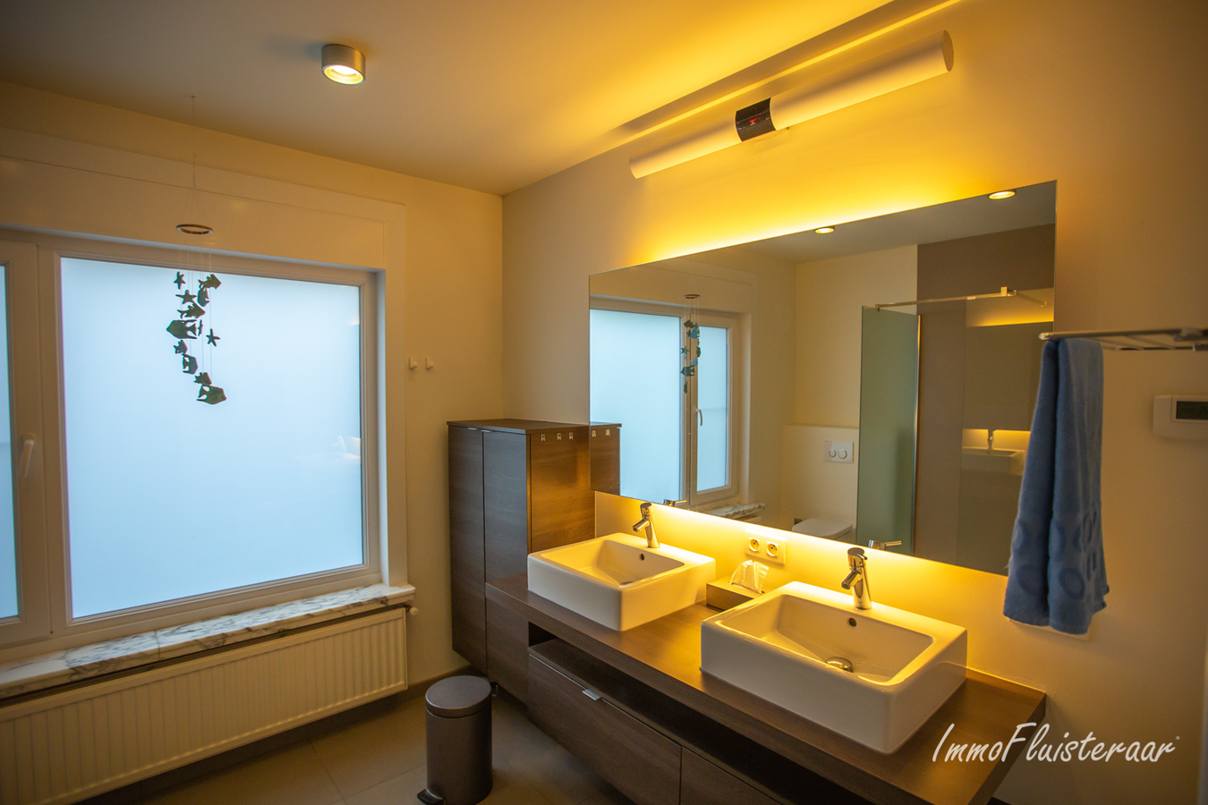 Instapklare moderne bungalowwoning met loods en aanpalende weilanden op 6929m². 