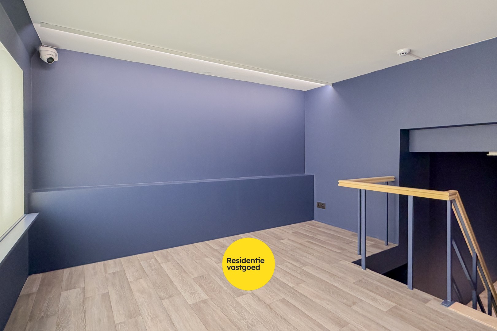 Uitzonderlijke investeringsopportuniteit in Galerij Ter Steeghere – hartje Brugge 