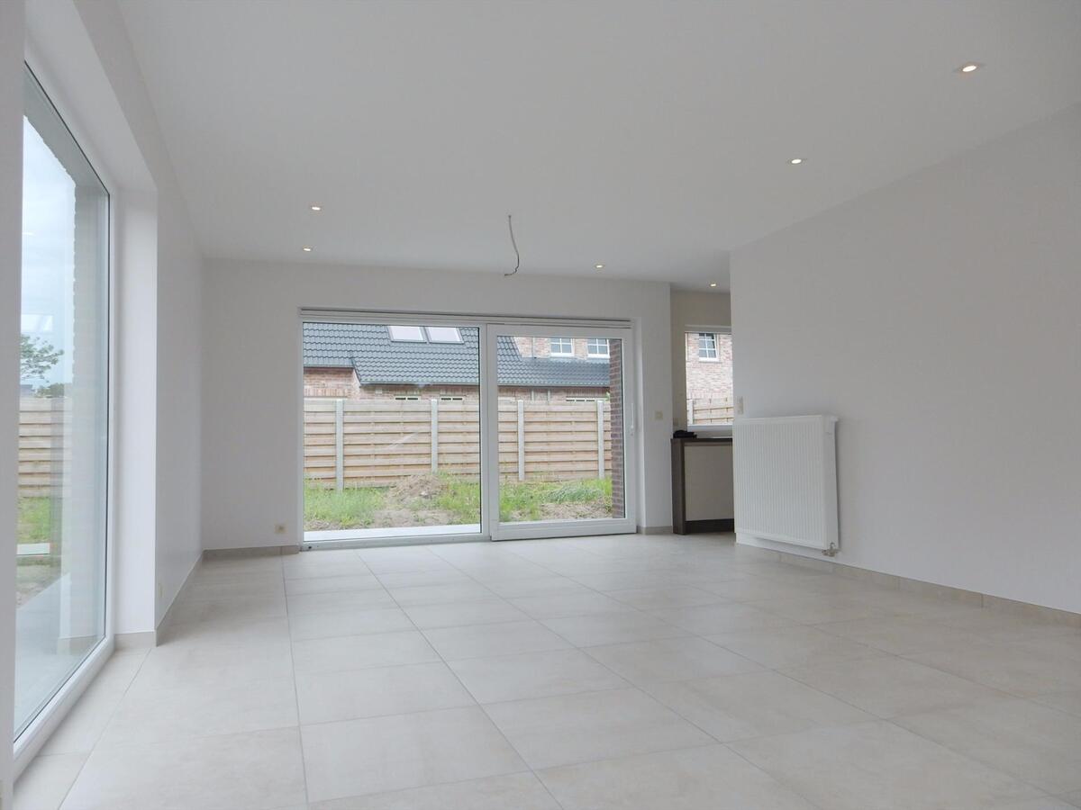 HOB nieuwbouwwoning te Oudenburg 