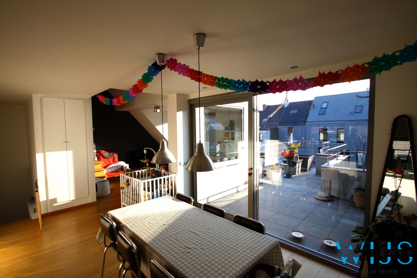 Prachtige stijlvolle woning vlakbij het station Gent-Sint Pieters! 