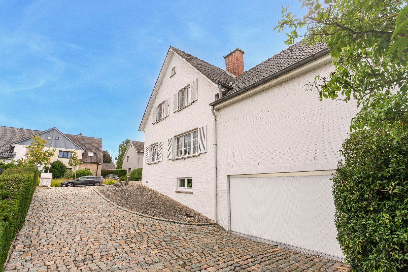 Solide woning (EPC:C) met 3 slpk, tuin en ruime garage 