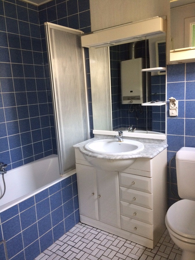 OP TE KNAPPEN RIJWONING MT VERANDA EN STADSTUINTJE TE BREDENE SAS 