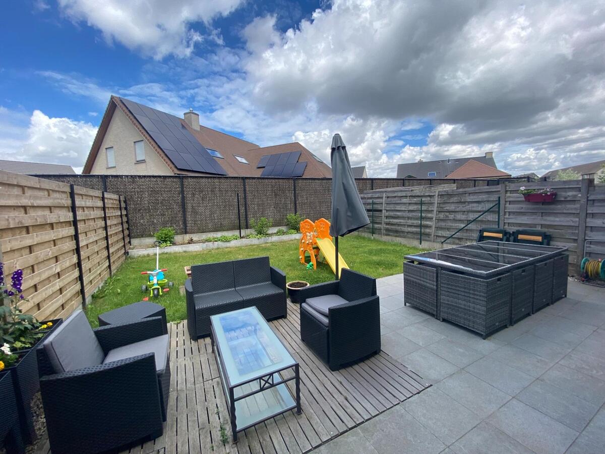 Instapklare nieuwbouwwoning met 3 slaapkamers nabij Sterrebos 