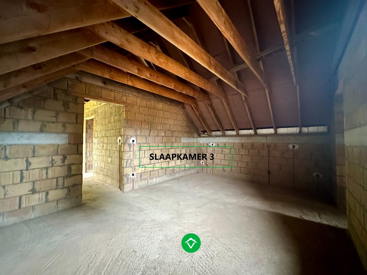 Woning met 4 slaapkamers te Eernegem 