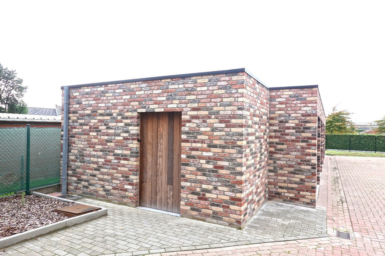 Prachtig 3-slaapkamerappartement met staanplaats in het voormalige gemeentehuis van Vleteren 