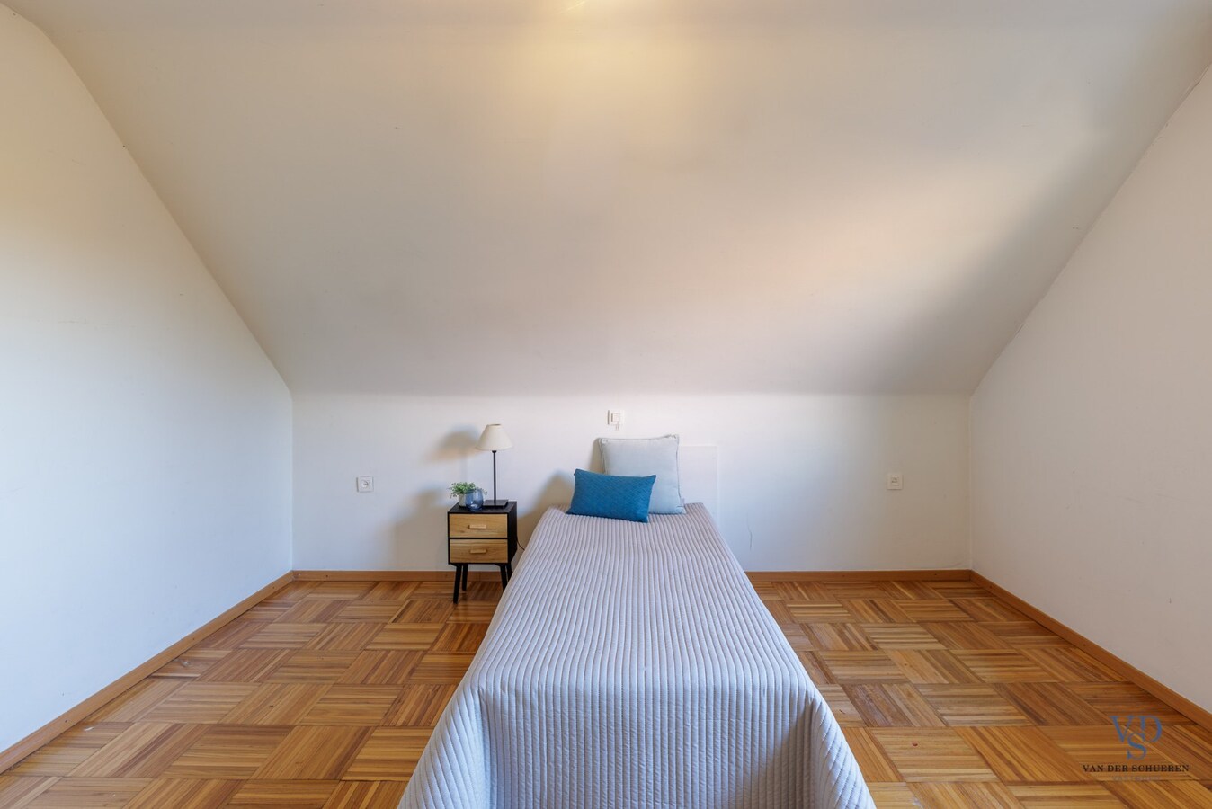 Tijdloze villa met zicht op groen. 