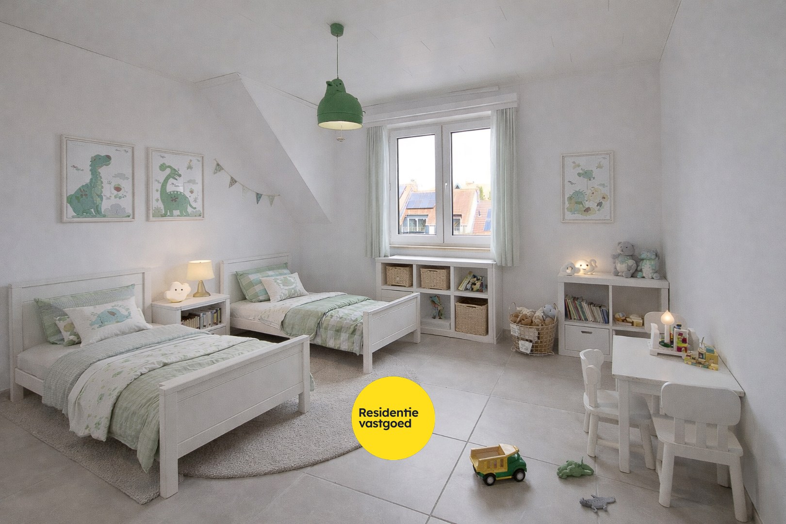 Investeringsvastgoed (gerenoveerd in 2024) omvat 2 afzonderlijk te verhuren appartementen samen 145m²! 