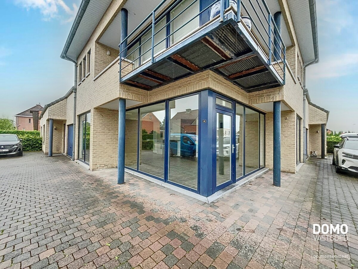 HANDELSRUIMTE TE HUUR VOOR VERSCHILLENDE DOELEINDEN GELEGEN TE KURINGEN 