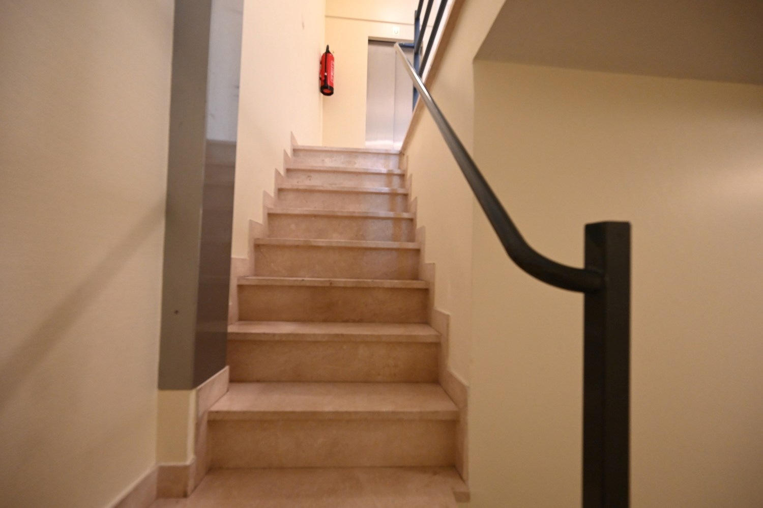 Appartement meublé - Appartement confortable près de la plage (place Rubens) et de l'avenue Lippens. 