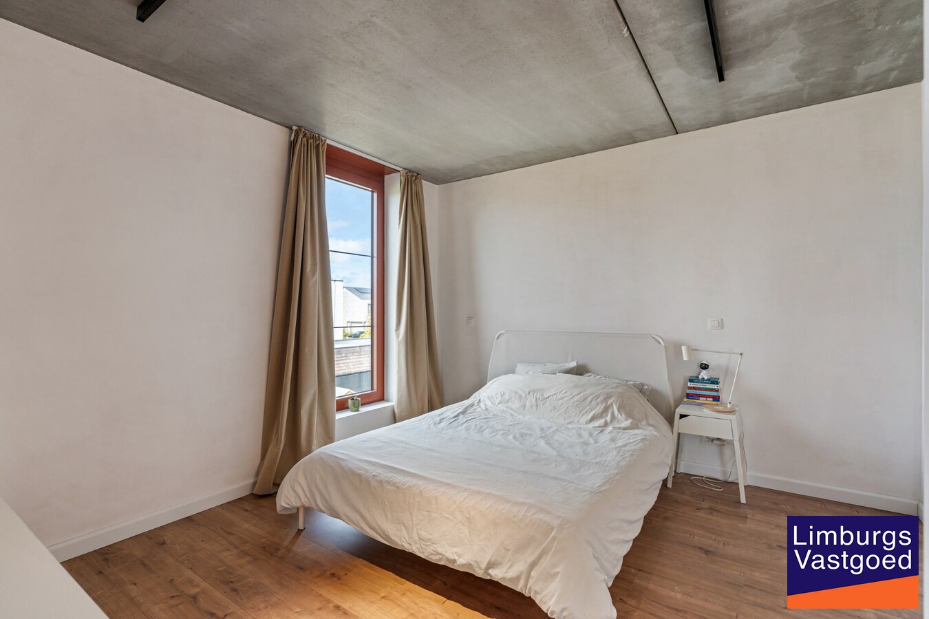 Nieuwbouwwoning, open bebouwing, 3 slpk, 3a60ca 