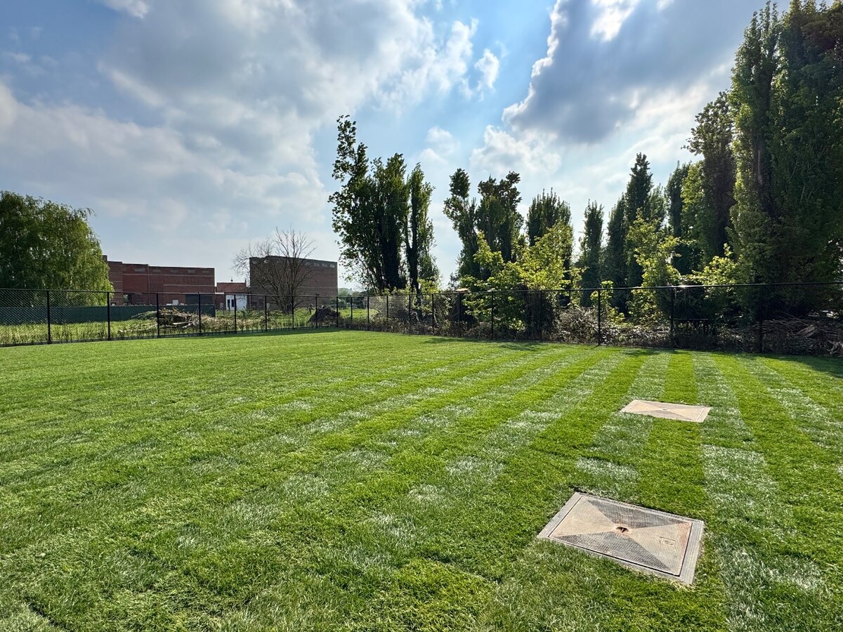 Instapklare nieuwbouwwoning met 4 slaapkamers en bureau te Kortemark 