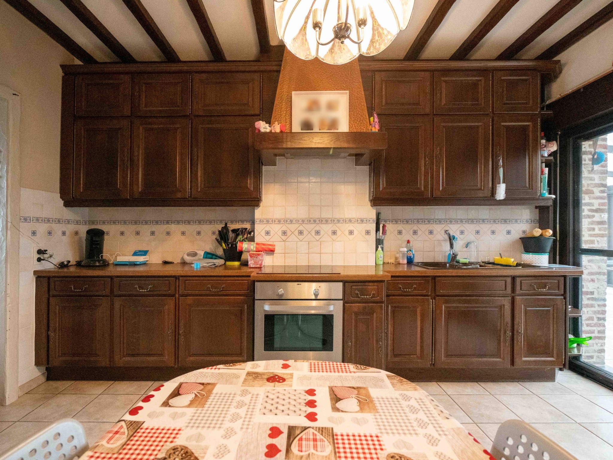 Eengezinswoning met 3 kamers, garage en tuin 