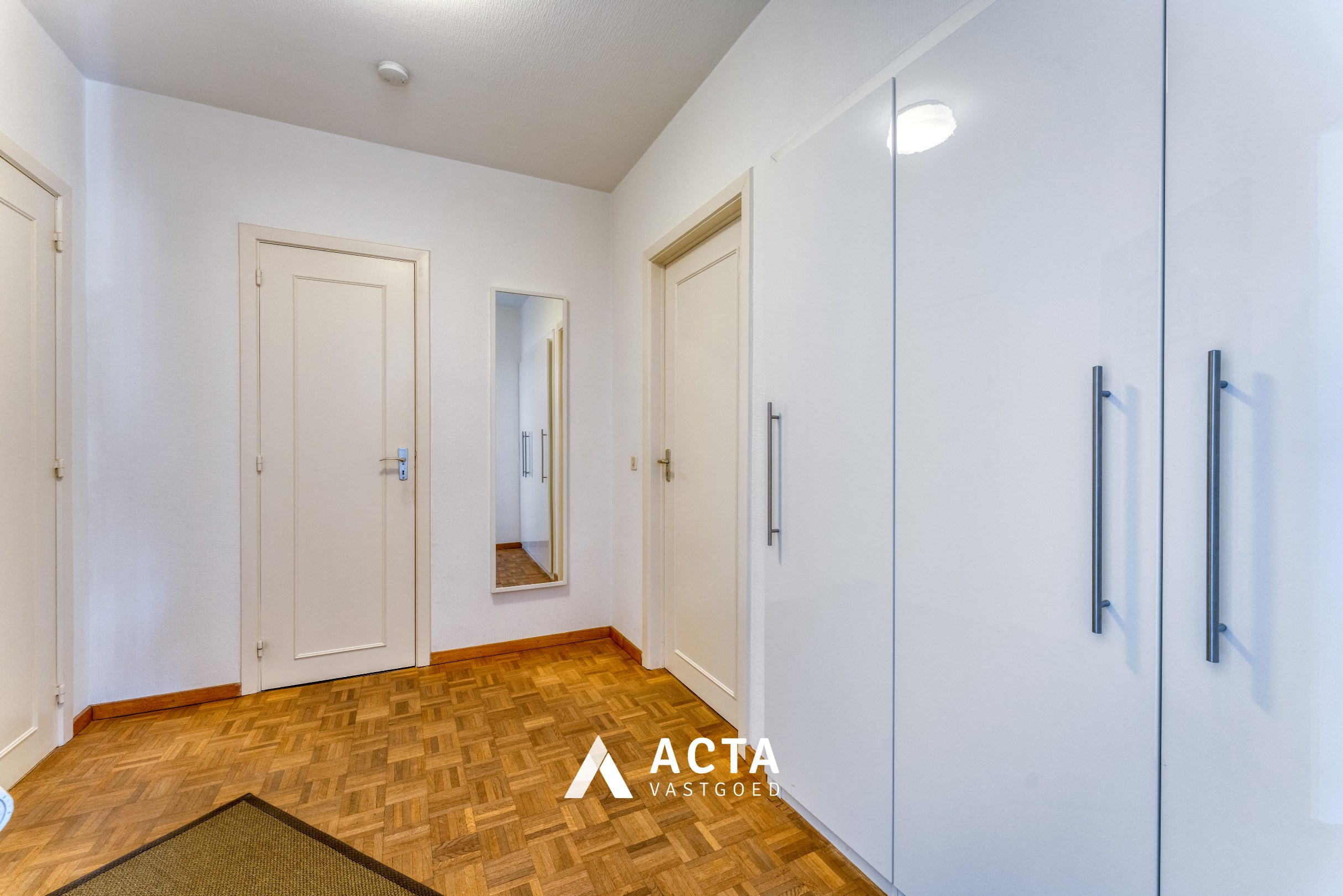 Instapklaar appartement op het Leopold I Plein 