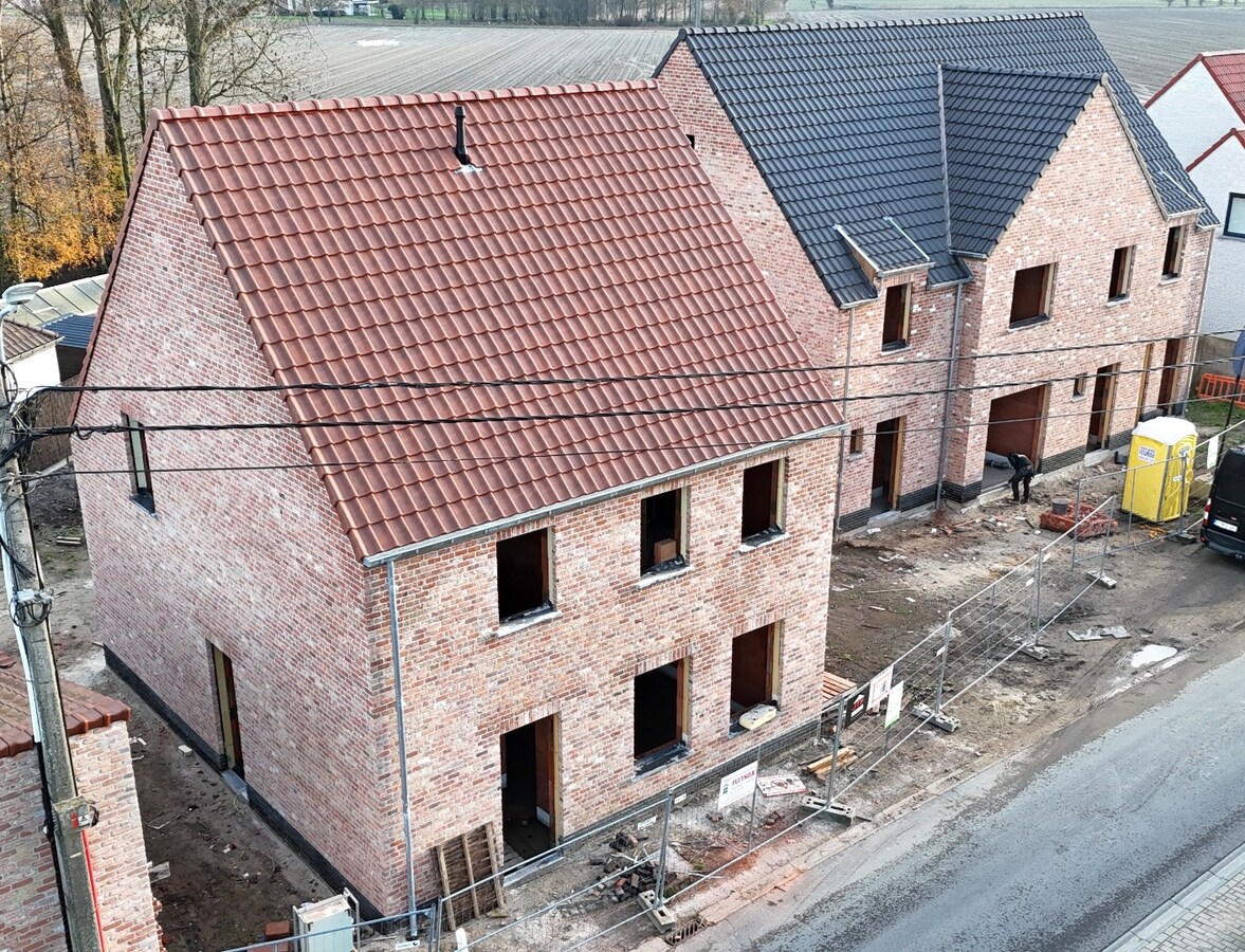 Alleenstaande nieuwbouwwoning met 4 slaapkamers en tuin te Koekelare 