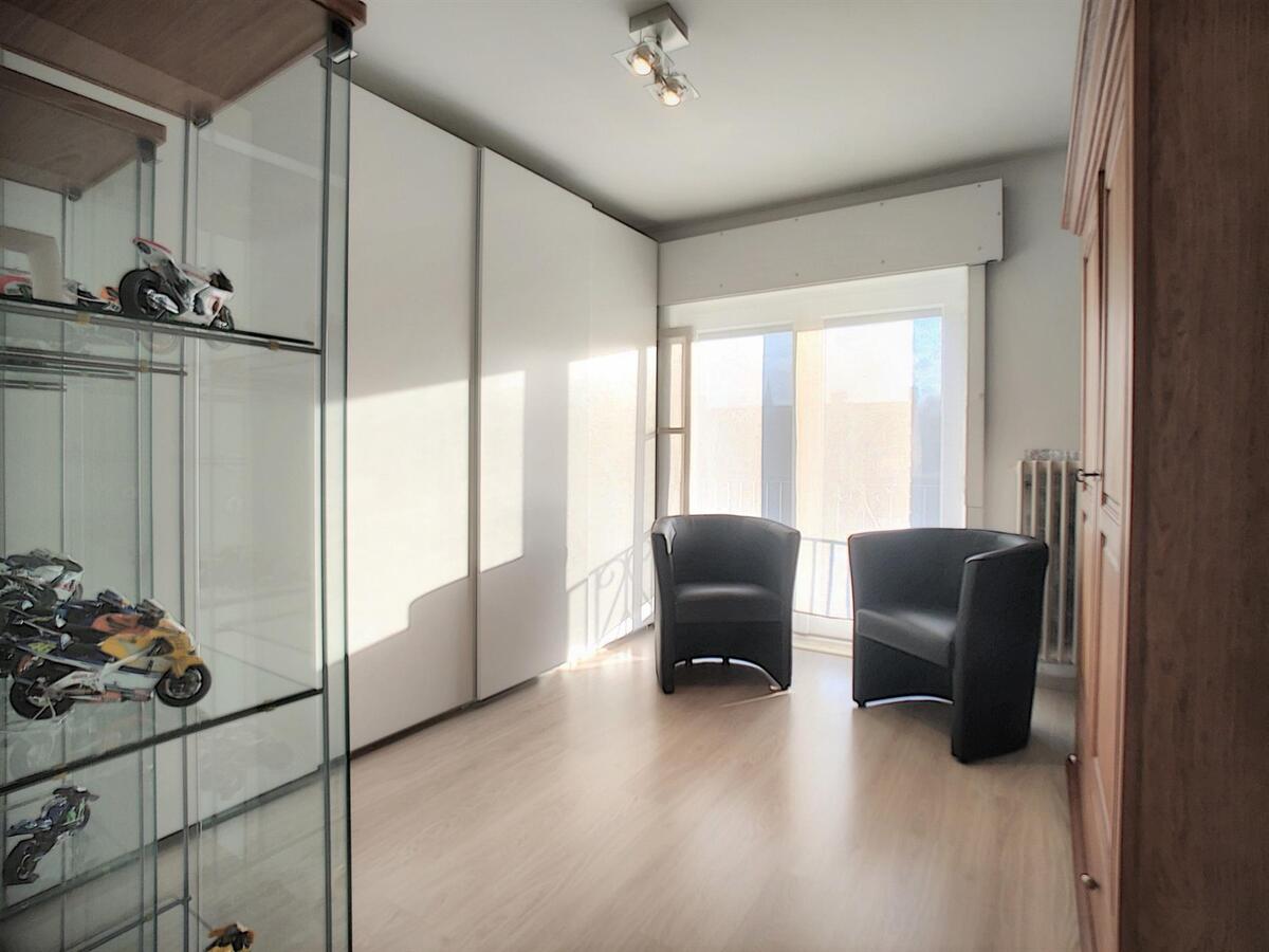 Knappe, lichtrijke halfopen woning - Knokke 