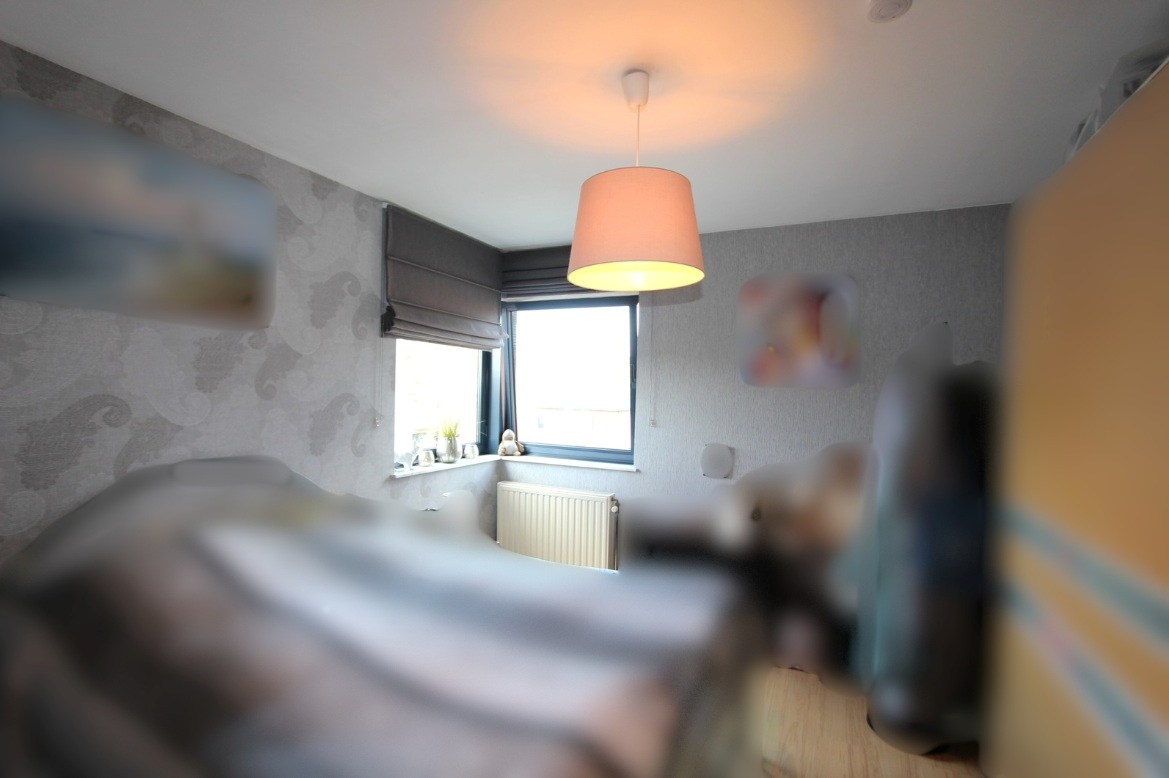 RUIM APPARTEMENT (124²) MET GARAGE - PRACHTIG GELEGEN 