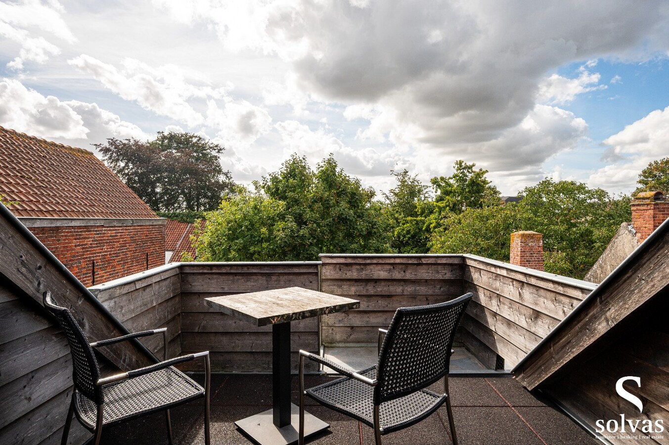 Uniek pand in het hart van Maldegem – wonen en werken onder één dak! 