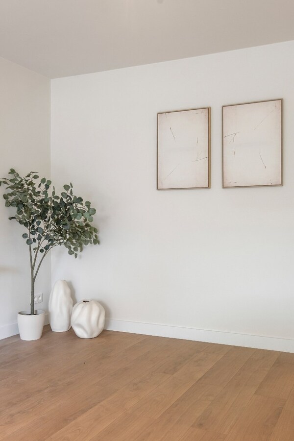TOPLIGGING : Gelijksvloers appartement met 2 terrassen nabij de Leie te Kortrijk ! *** NONO INSPIRED *** 