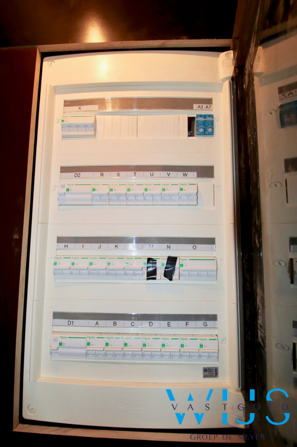 Instapklare HOB met zeer aangename tuin te Evergem ! 