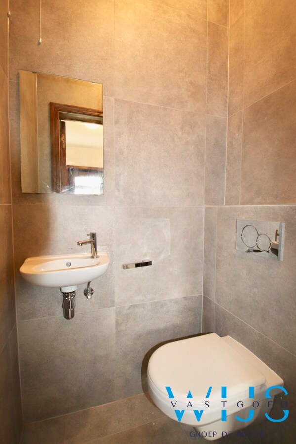 Centraal gelegen woonhuis met 4 slaapkamers te Kaprijke ! 