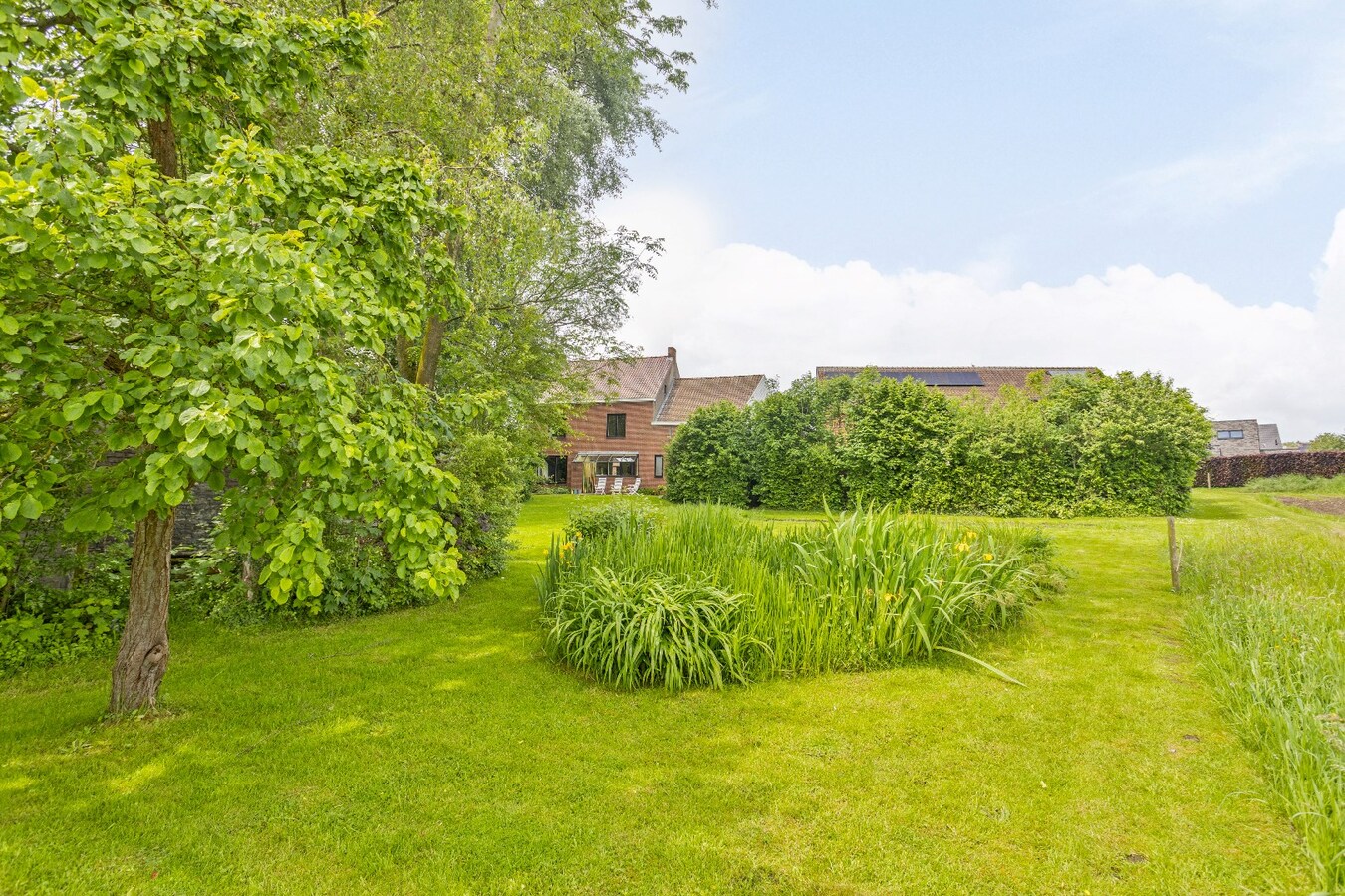 Prachtig gelegen woning met EXTRA bouwgrond in Huise 