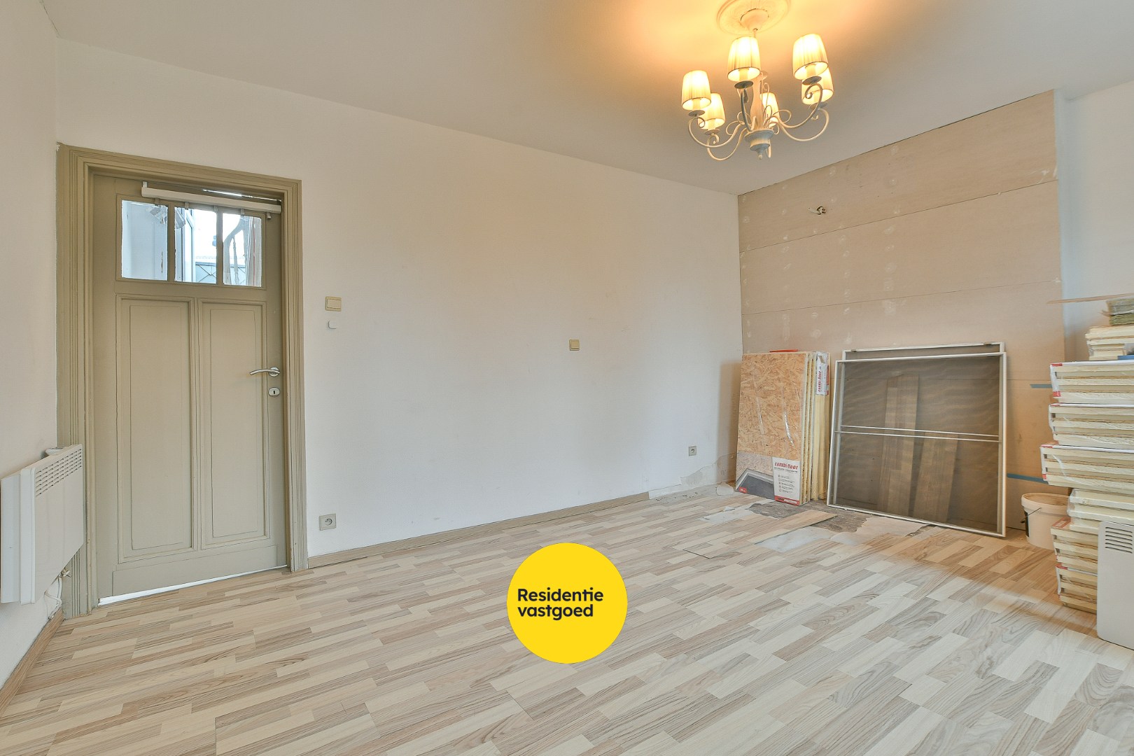 Charmante en verrassend ruime woning met terras in het centrum van Blankenberge! 