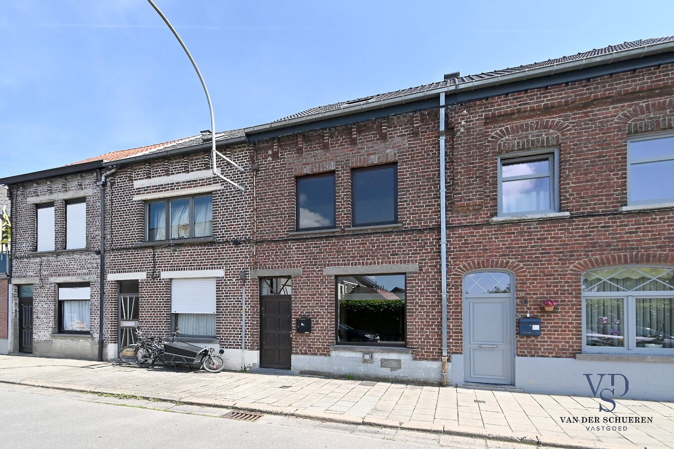 Knusse starterswoning met koertje 