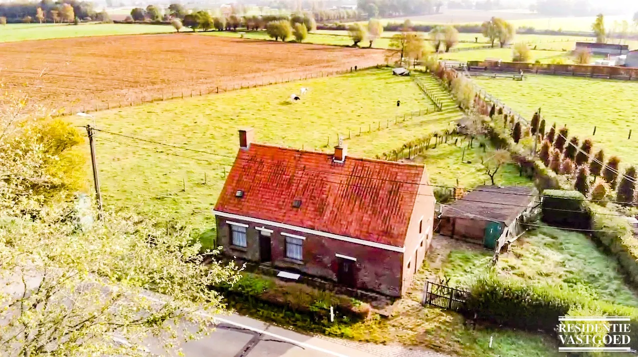 Ontdek deze te renoveren woning op 1458 m² in Torhout