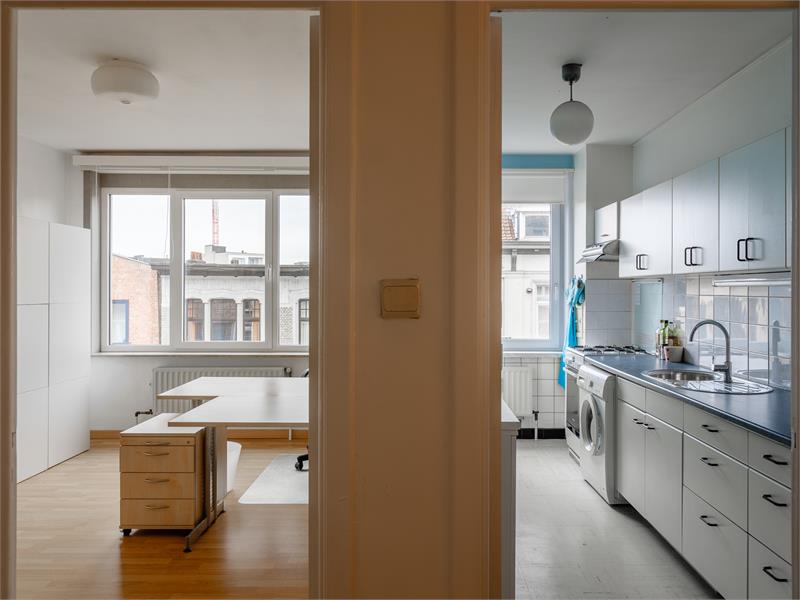 Instapklaar eenslaapkamer appartement op boogscheut van hartje Gent 