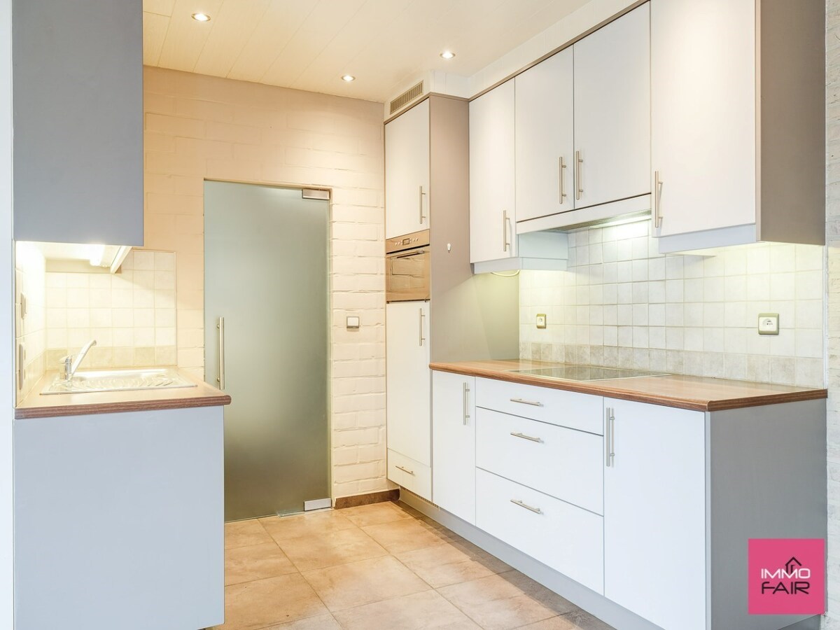 Energiezuinig landhuis met 4 slaapkamers op perceel van bijna 2000 m² 