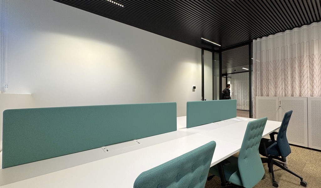 Full service kantoren in Humgy Singel te Berchem