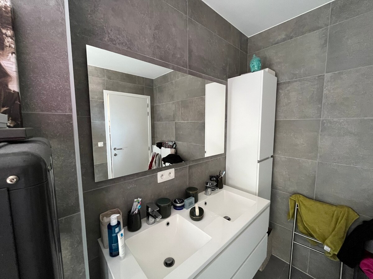 Recente nieuwbouwwoning in centrum Gavere 