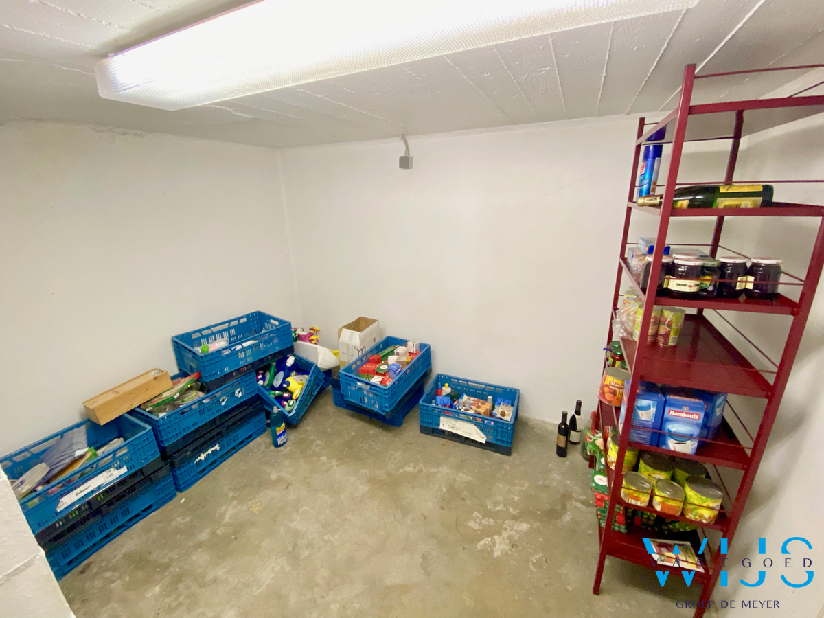 Uitzonderlijk ruim woonhuis te Kluizen/ Evergem! 