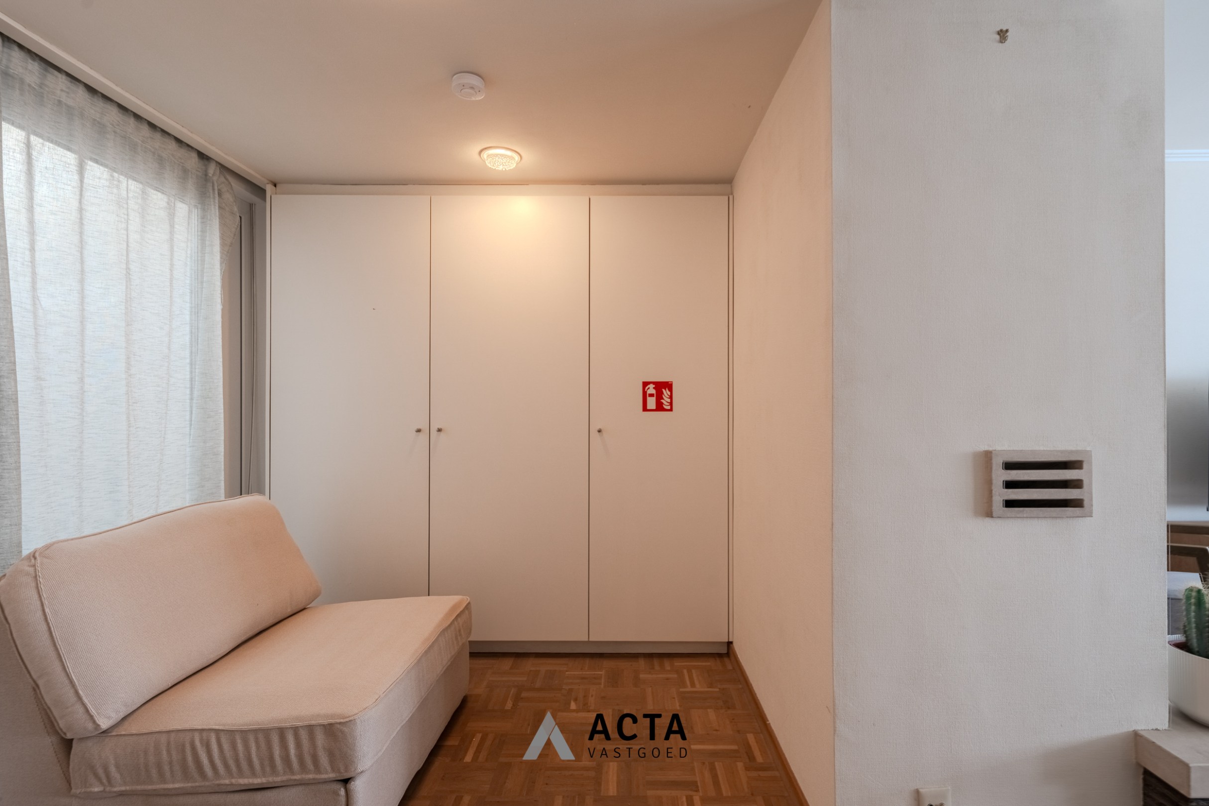 Instapklaar appartement met 2 terrassen in het centrum 
