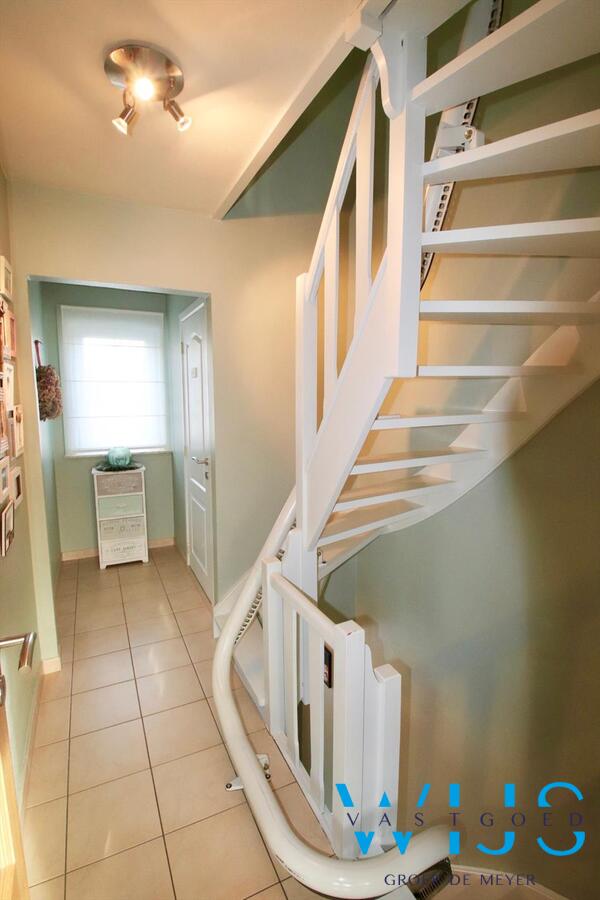 Instapklare Bel-étage in het centrum van Ertvelde! 