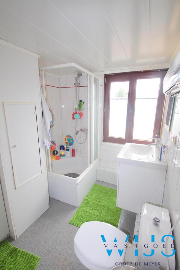 Tof volwaardig woonhuis op een mooi perceel in ERTVELDE RIEME ! 