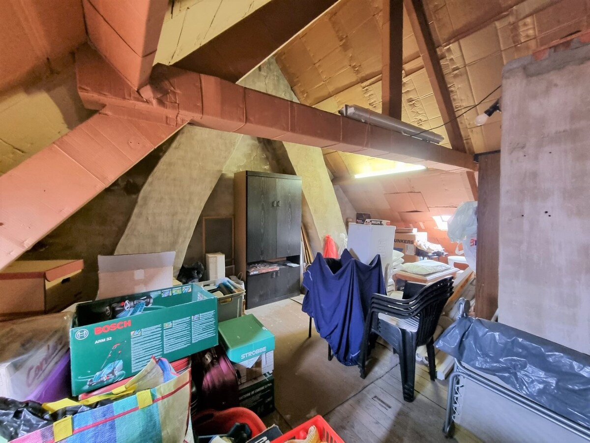 Goed gelegen, instapklare halfopen gezinswoning met tuin en garage - Zeebrugge 