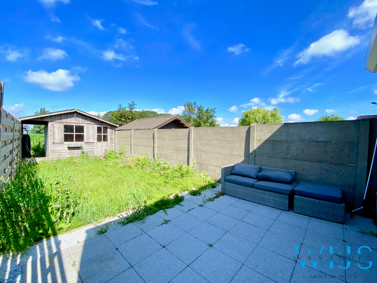 Instapklare en leuke gezinswoning in hartje EEKLO ! 