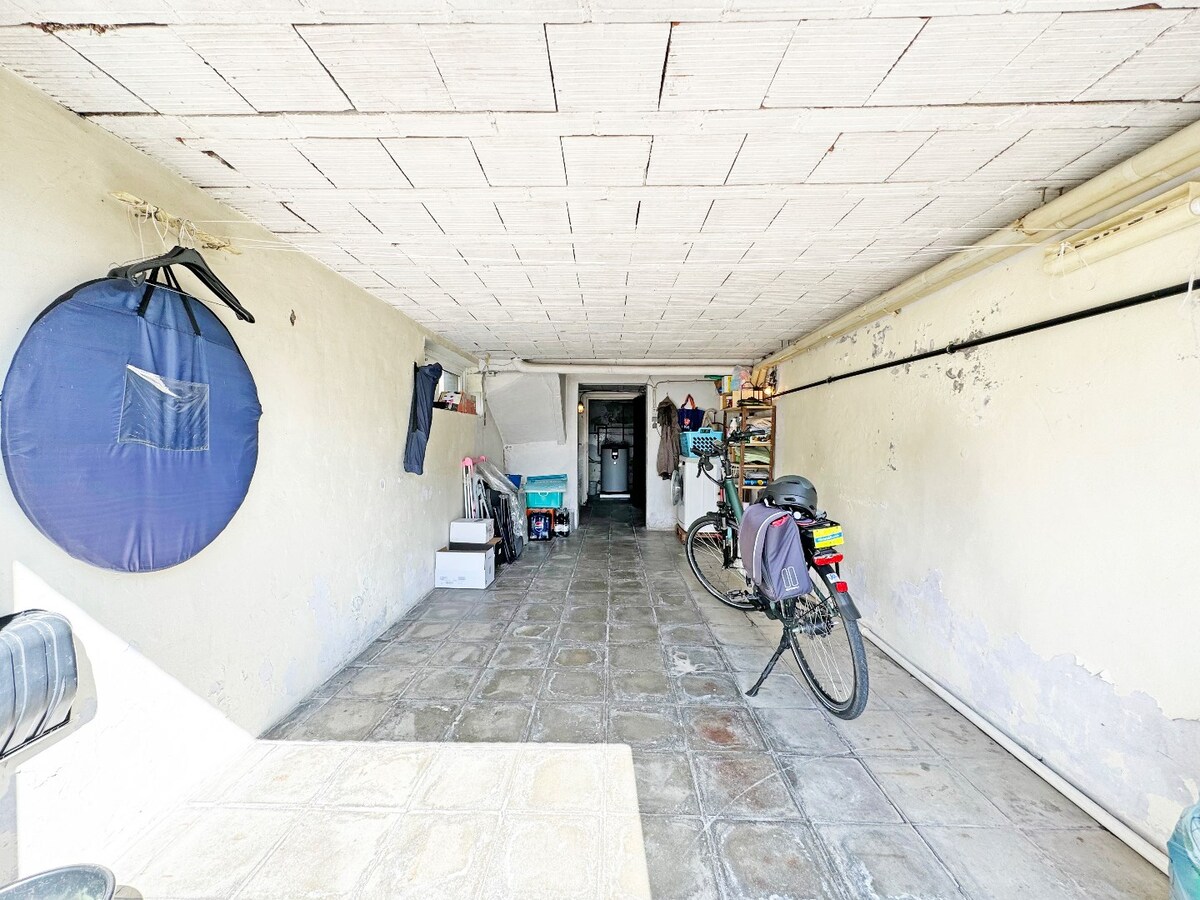 Residentieel gelegen hoekwoning nabij centrum Zottegem 