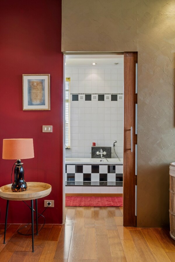 Exclusieve villa met buitenzwembad en privéwelness te Waregem ! 