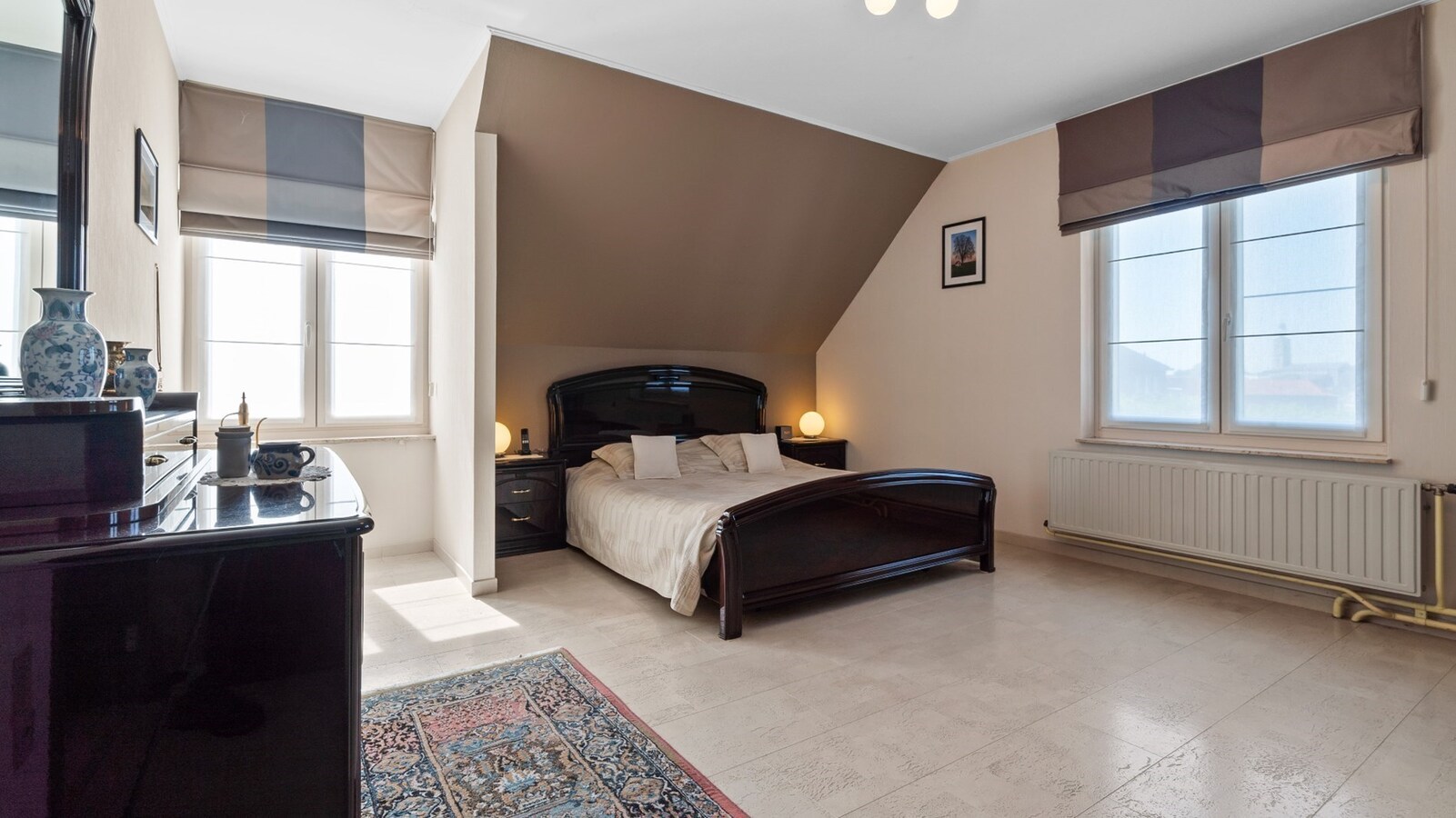 Instapklaar, energiezuinig landhuis op rustige locatie 