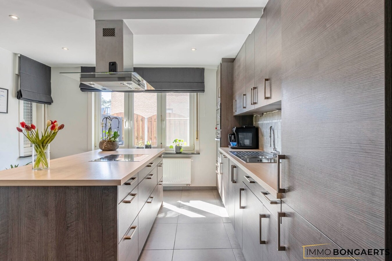 Gerenoveerde woning met vier slaapkamers 