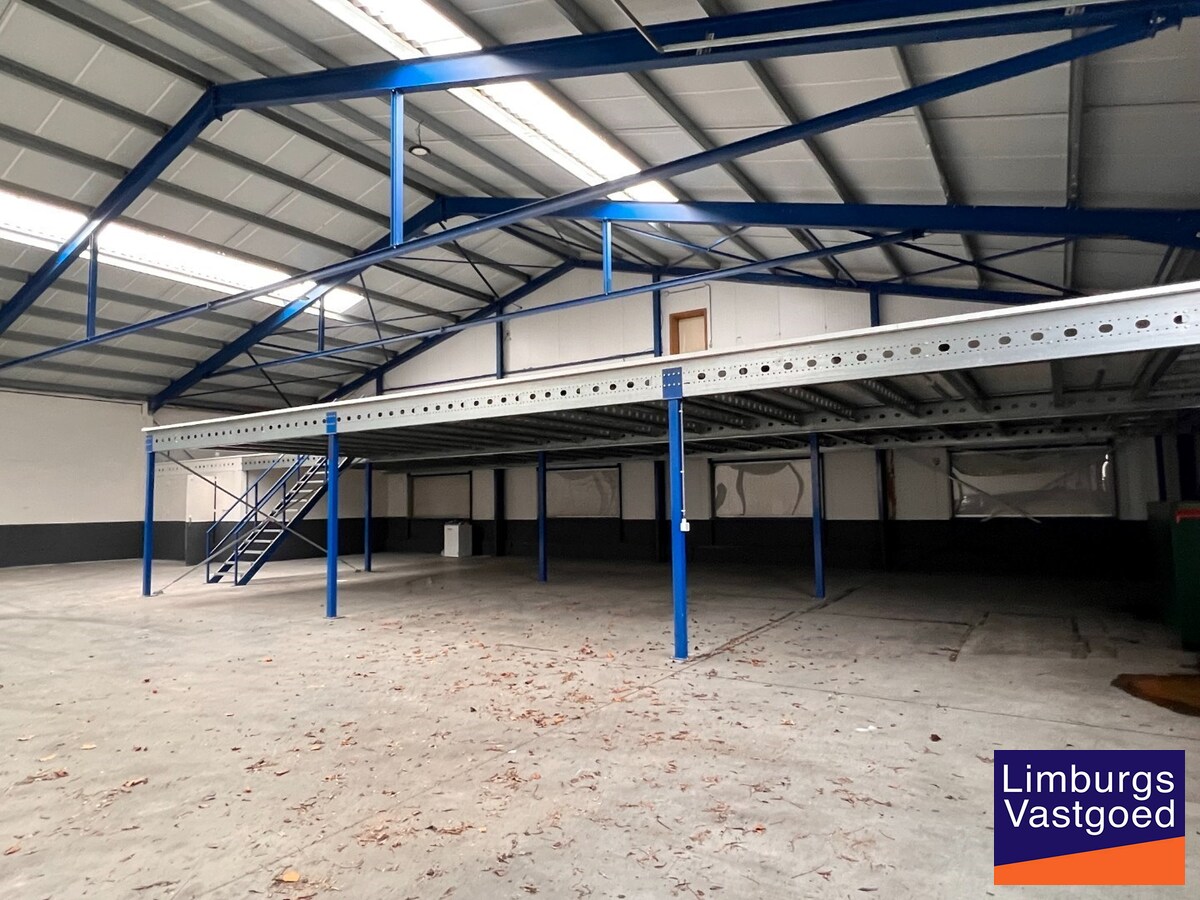TRUDONIS - KMO UNIT 3 - 87 m² - sectionaal poort - nabij N79 