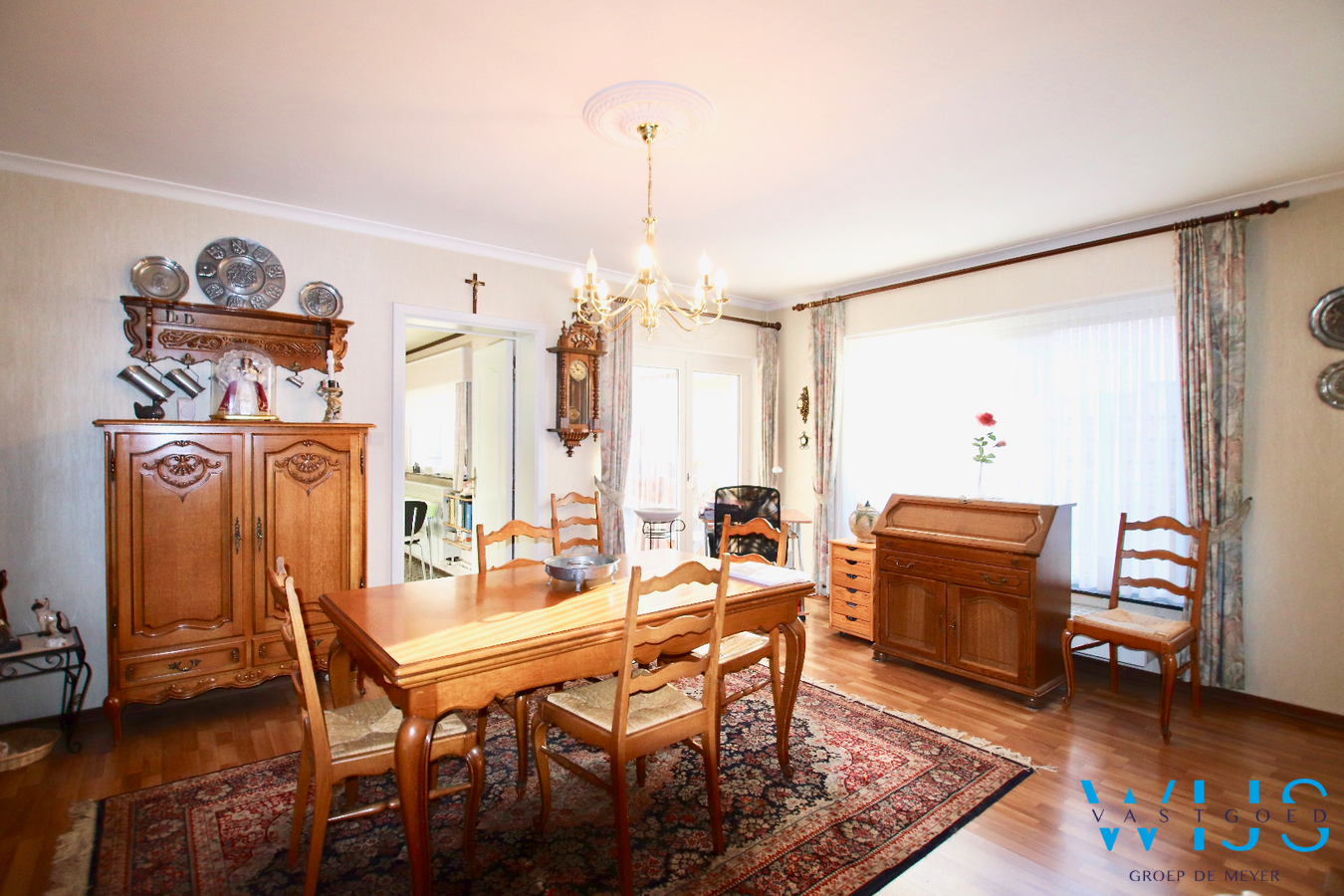 Toffe ruime gezinswoning vlakbij centrum EVERGEM! 