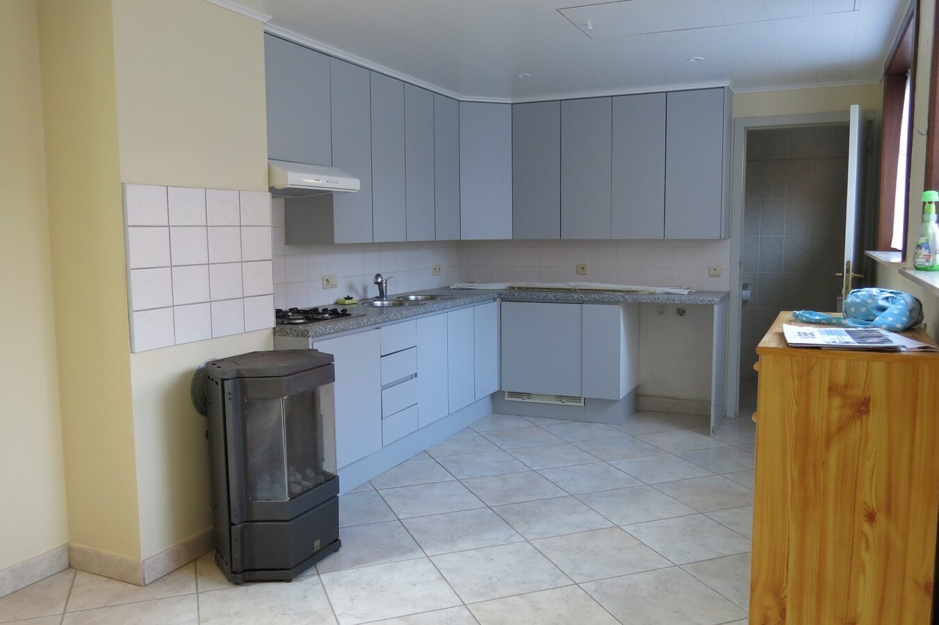 Verrassend ruime woning met grote garage op een boogscheut van het centrum 