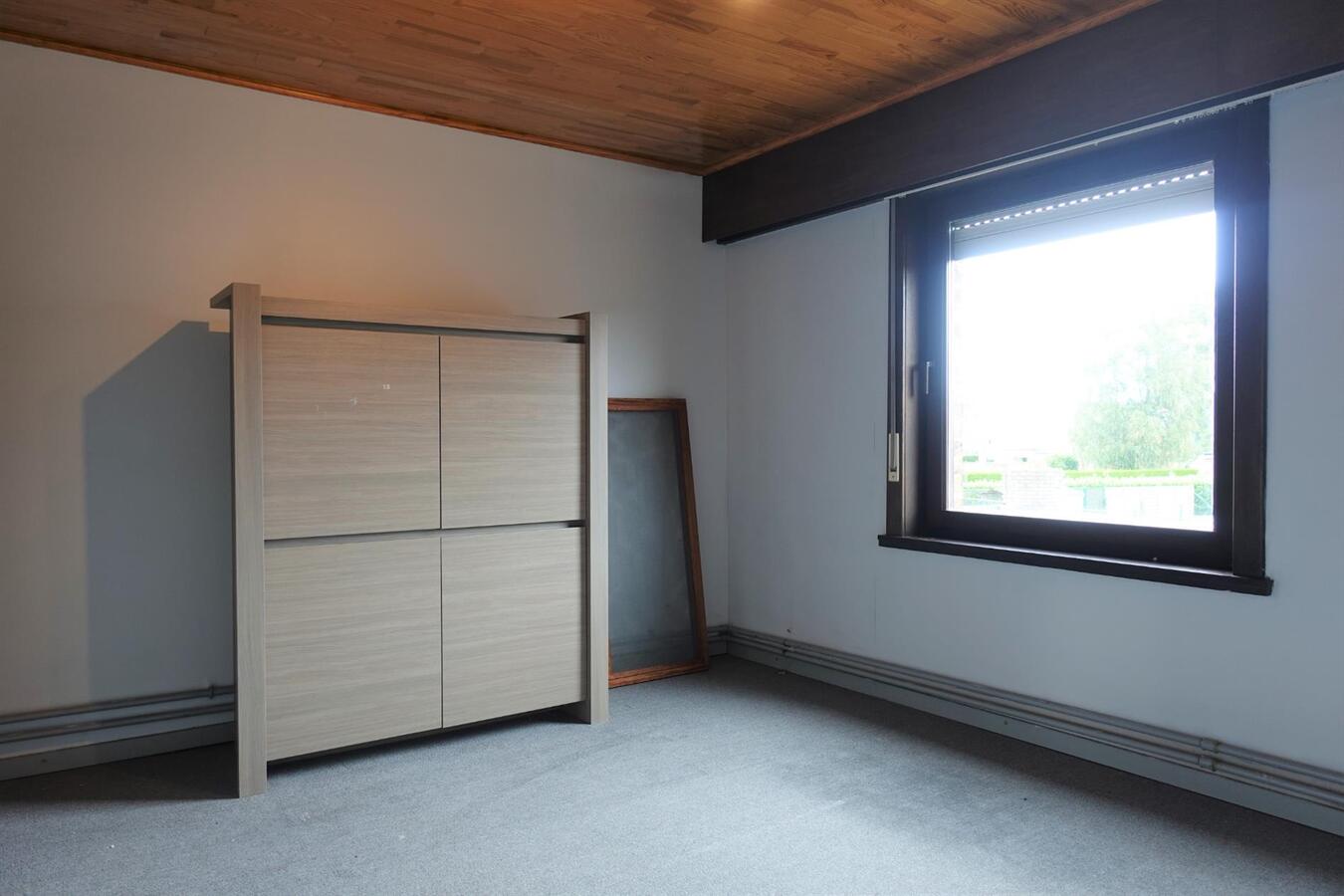 Ruime woning in centrum Zerkegem 