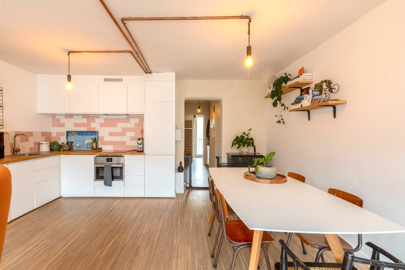 Instapklaar en goed gelegen 1slp. app. (Onmiddellijk beschikbaar) 