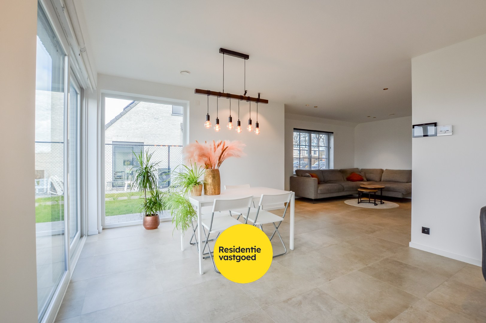 Prachtige, energiezuinige gezinswoning met zonnige tuin te Varsenare 