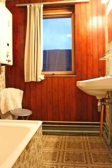 Magnifieke op te frissen gezinswoning met perfecte ligging! 