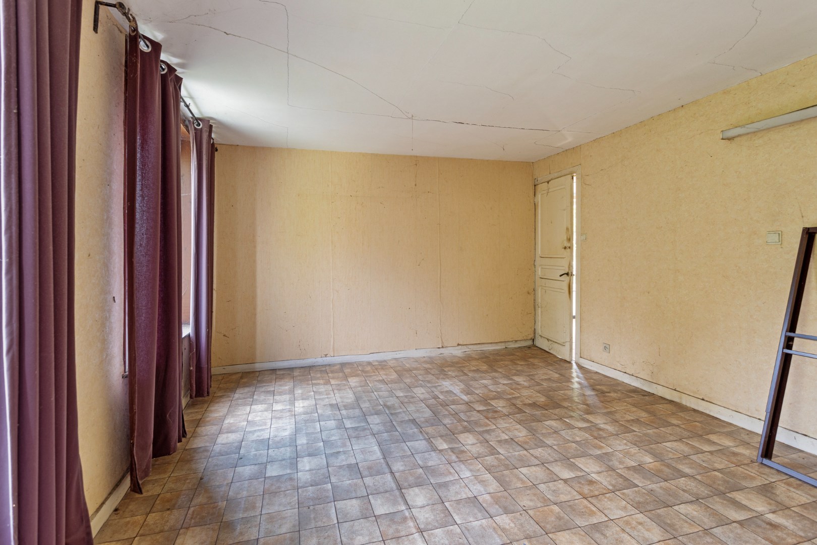 Uniek project: te renoveren woning op een perceel van bijna 1 hectare in Kessel-Lo. 